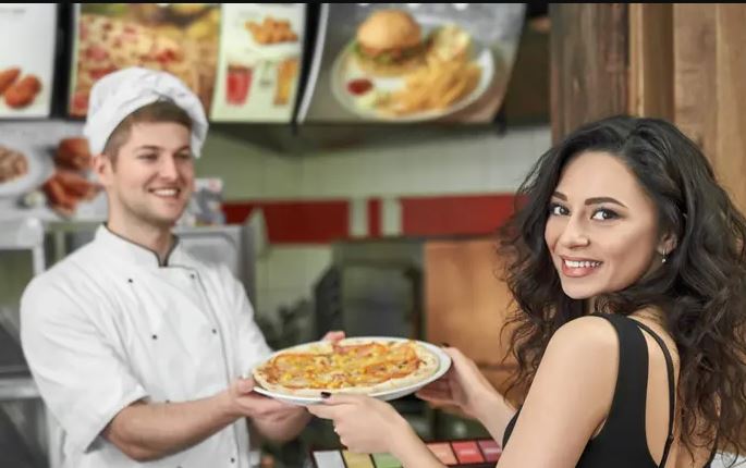Atendente Pizzaria